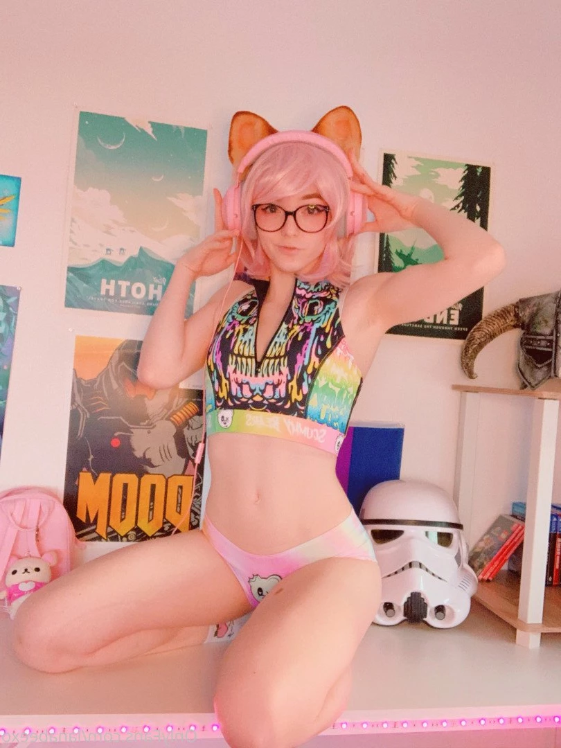Lana Bee 🐶 (they/them) [ lanabeexo ] Onlyfans leaked photo 3247620 on Hotleaks.tv