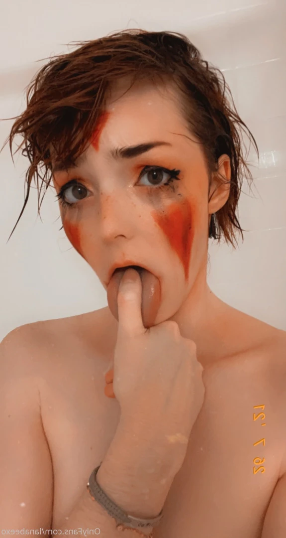 Lana Bee 🐶 (they/them) [ lanabeexo ] Onlyfans leaked photo 9437906 on Hotleaks.tv