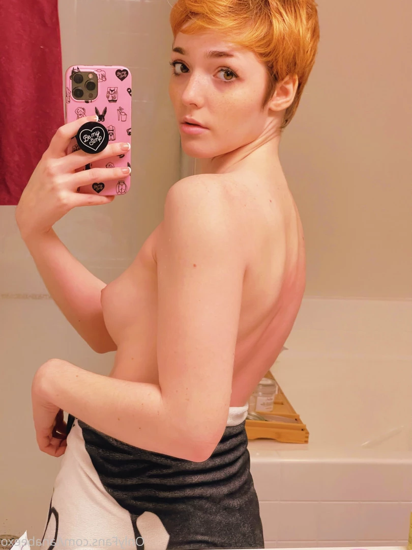 Lana Bee 🐶 (they/them) [ lanabeexo ] Onlyfans leaked photo 9439045 on Hotleaks.tv