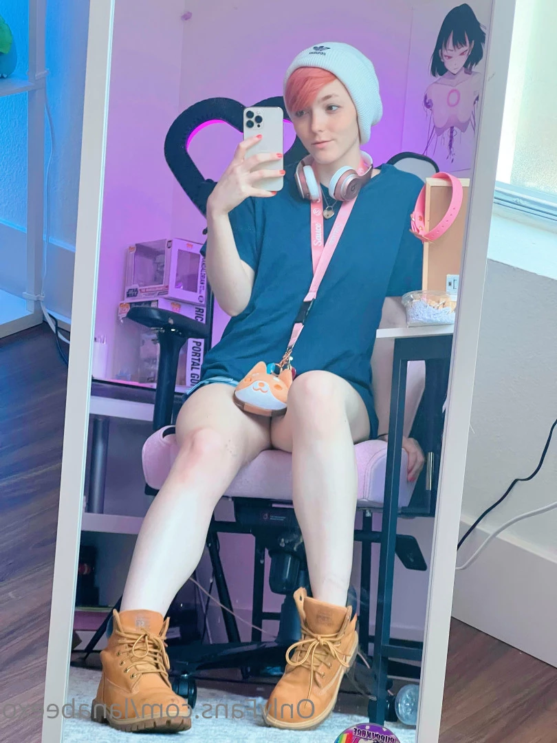 Lana Bee 🐶 (they/them) [ lanabeexo ] Onlyfans leaked photo 9444485 on Hotleaks.tv