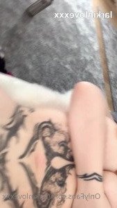 larkinlovexxx Onlyfans leaked video 4041887 on Hotleaks.tv