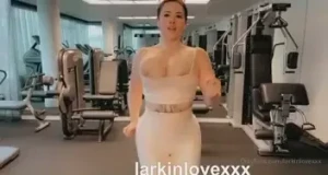 larkinlovexxx Onlyfans leaked video 4906636 on Hotleaks.tv