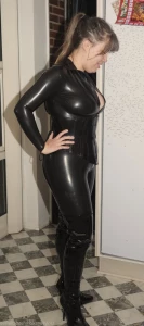 3175659