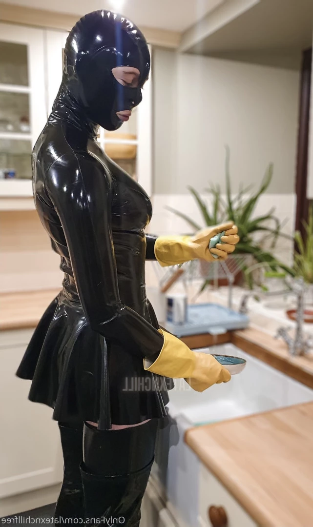 🆓🖤Miss Chill‘s Clips - LATEXnCHILL [ latexnchillfree ] Onlyfans leaked photo 9429943 on Hotleaks.tv