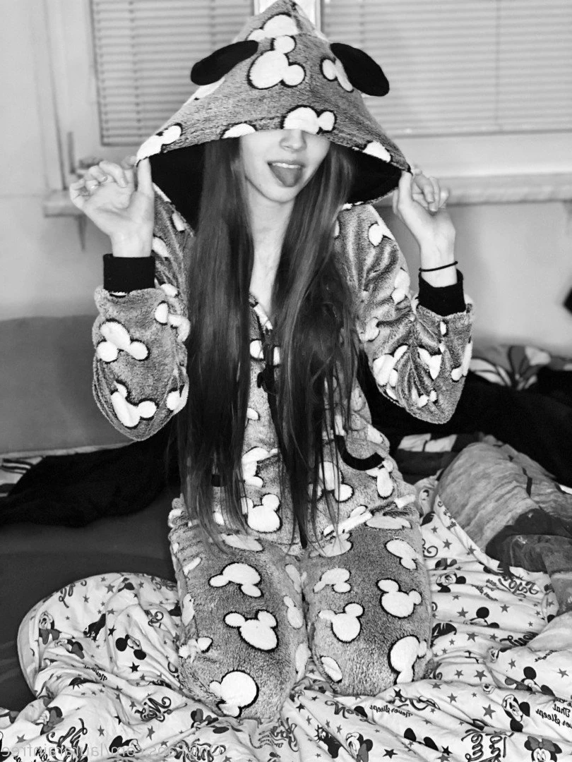 laurarainfree Onlyfans leaked photo 3228970 on Hotleaks.tv