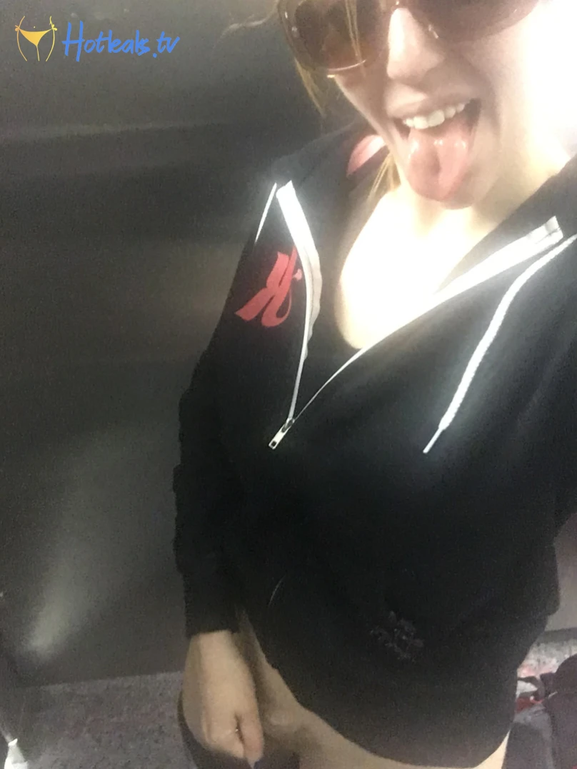 Lauren Phillips [ laurenfillsup ] Onlyfans leaked photo 15437857 on  Hotleaks.tv