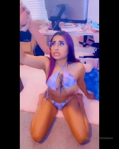 🅕🅐🅒🅘🅐🅛  🅠🅤🅔🅔🅝  🅛🅐🅨🅛🅐  🅛🅞🅥🅔🅛🅨 [ laylalovelyxxx ] Onlyfans leaked video 11595045 on Hotleaks.tv
