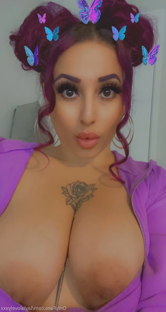 🅕🅐🅒🅘🅐🅛  🅠🅤🅔🅔🅝  🅛🅐🅨🅛🅐  🅛🅞🅥🅔🅛🅨 [ laylalovelyxxx ] Onlyfans leaked photo 13948089 on Hotleaks.tv