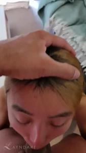 8925571