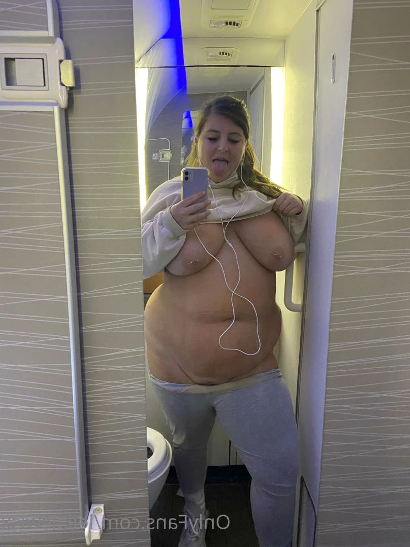 LEILA LEWIS [ leilalewisx ] Onlyfans leaked photo 5818874 on Hotleaks.tv