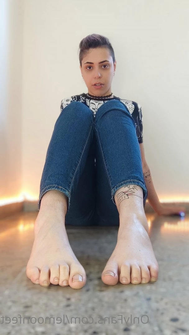 Le Moon [ lemoonfeet ] Onlyfans leaked photo 3172979 on Hotleaks.tv