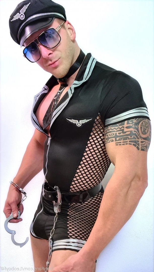 TheBigLeo_Free [ leoboyf4f ] Onlyfans leaked photo 3170696 on Hotleaks.tv