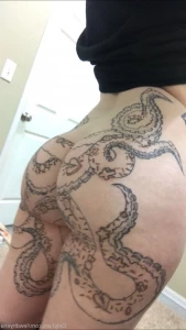 3188019