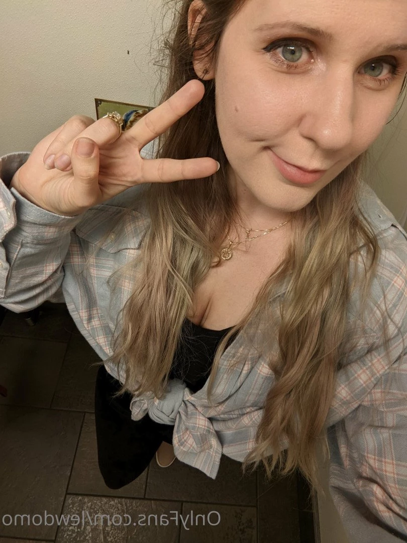 Erin Lewdomo [ lewdomo ] Onlyfans leaked photo 3431922 on Hotleaks.tv