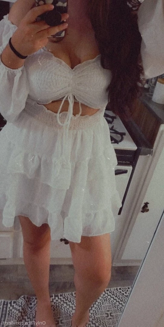 Lexi [ lextti ] Onlyfans leaked photo 3166595 on Hotleaks.tv