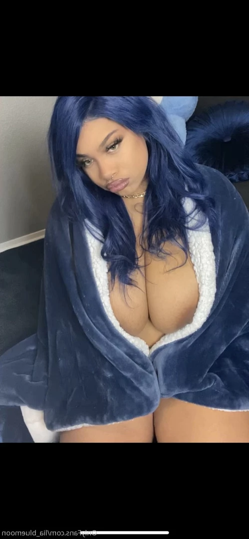 Lia [ lia_bluemoon ] Onlyfans leaked photo 6265572 on Hotleaks.tv