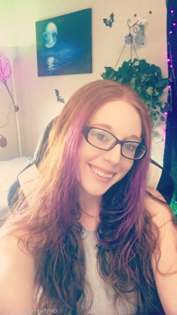 Naughty Lil Redhead 🔥 [ lil_rayne ] Onlyfans leaked photo 15301894 on Hotleaks.tv