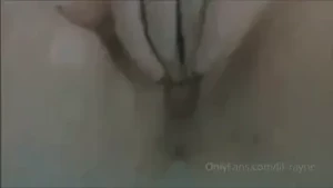 15932173