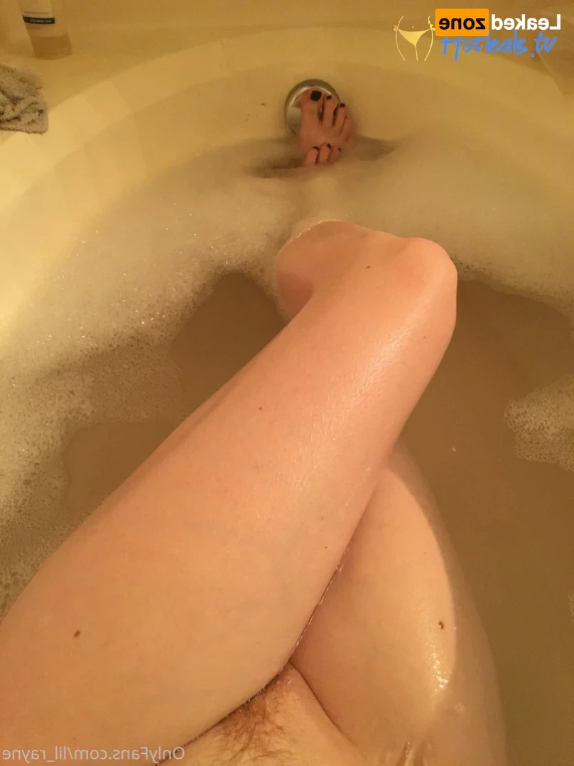 Naughty Lil Redhead 🔥 [ lil_rayne ] Onlyfans leaked photo 16338385 on Hotleaks.tv