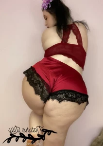 5817668