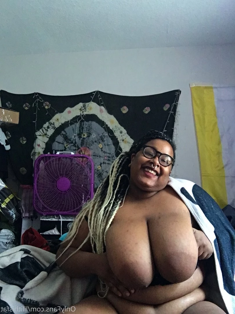 Lilith🖤 [ lilithisfat ] Onlyfans leaked photo 3147874 on Hotleaks.tv