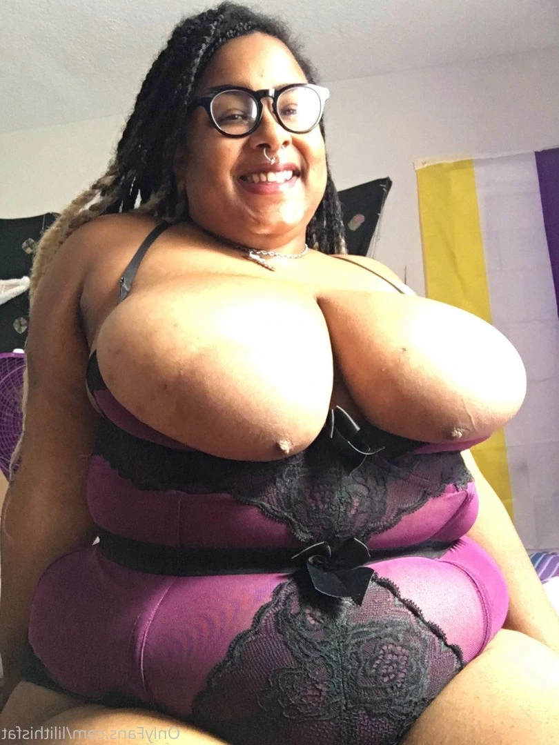 Lilith🖤 [ lilithisfat ] Onlyfans leaked photo 3150118 on Hotleaks.tv