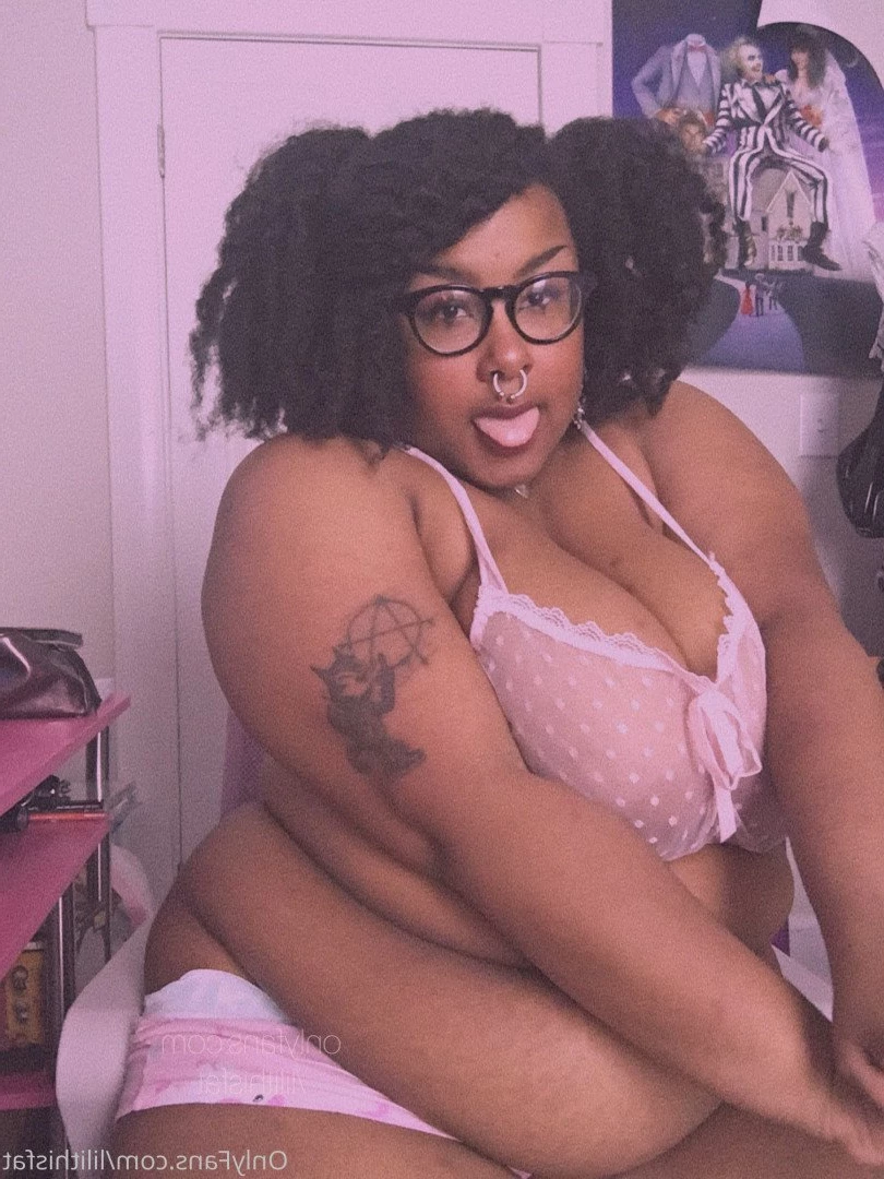 Lilith🖤 [ lilithisfat ] Onlyfans leaked photo 3150460 on Hotleaks.tv
