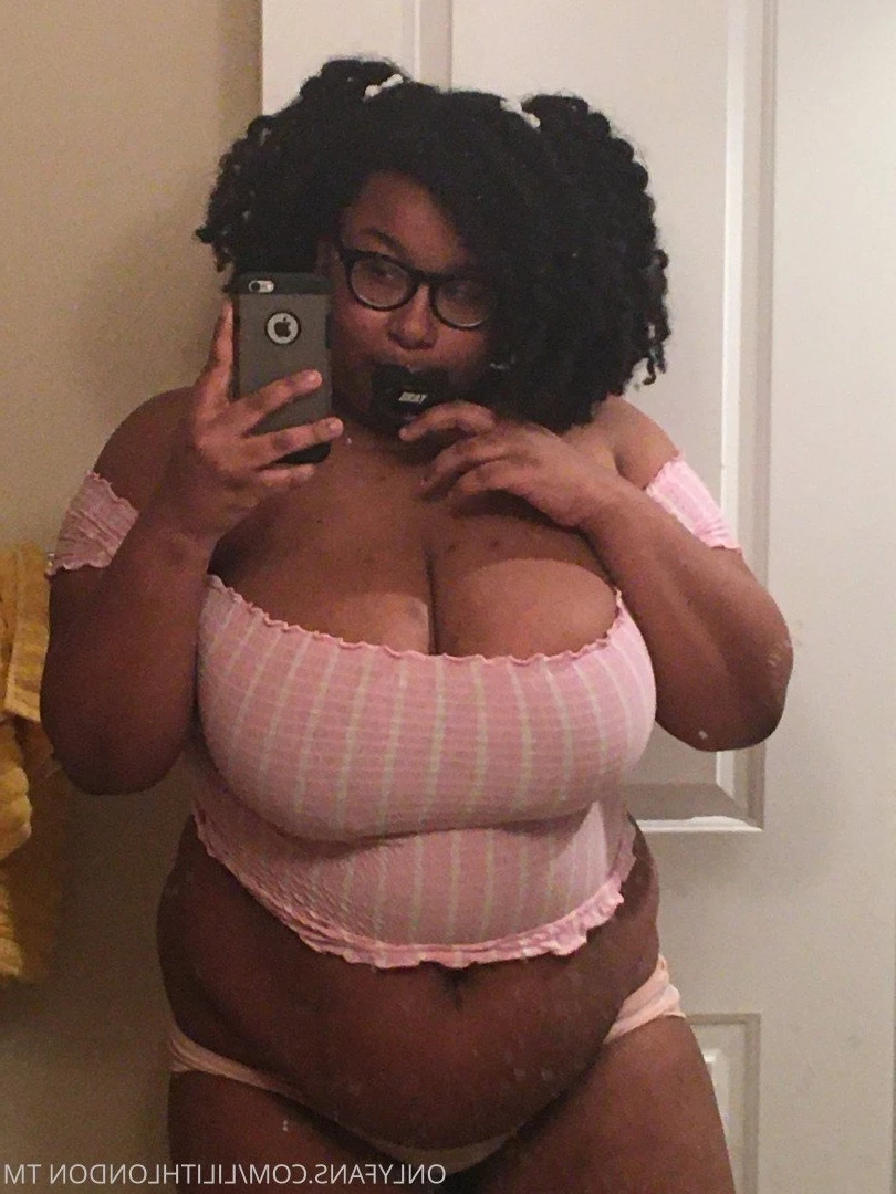 Lilith🖤 [ lilithisfat ] Onlyfans leaked photo 3151395 on Hotleaks.tv