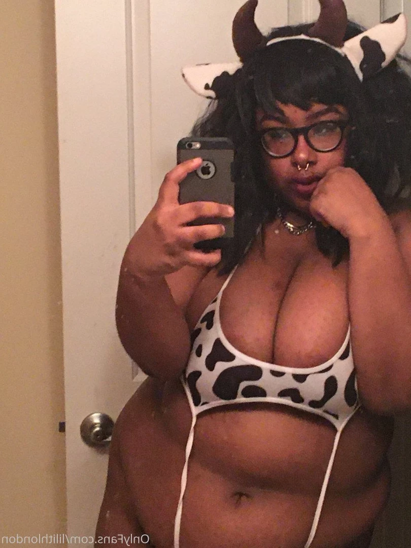 Lilith🖤 [ lilithisfat ] Onlyfans leaked photo 3158049 on Hotleaks.tv