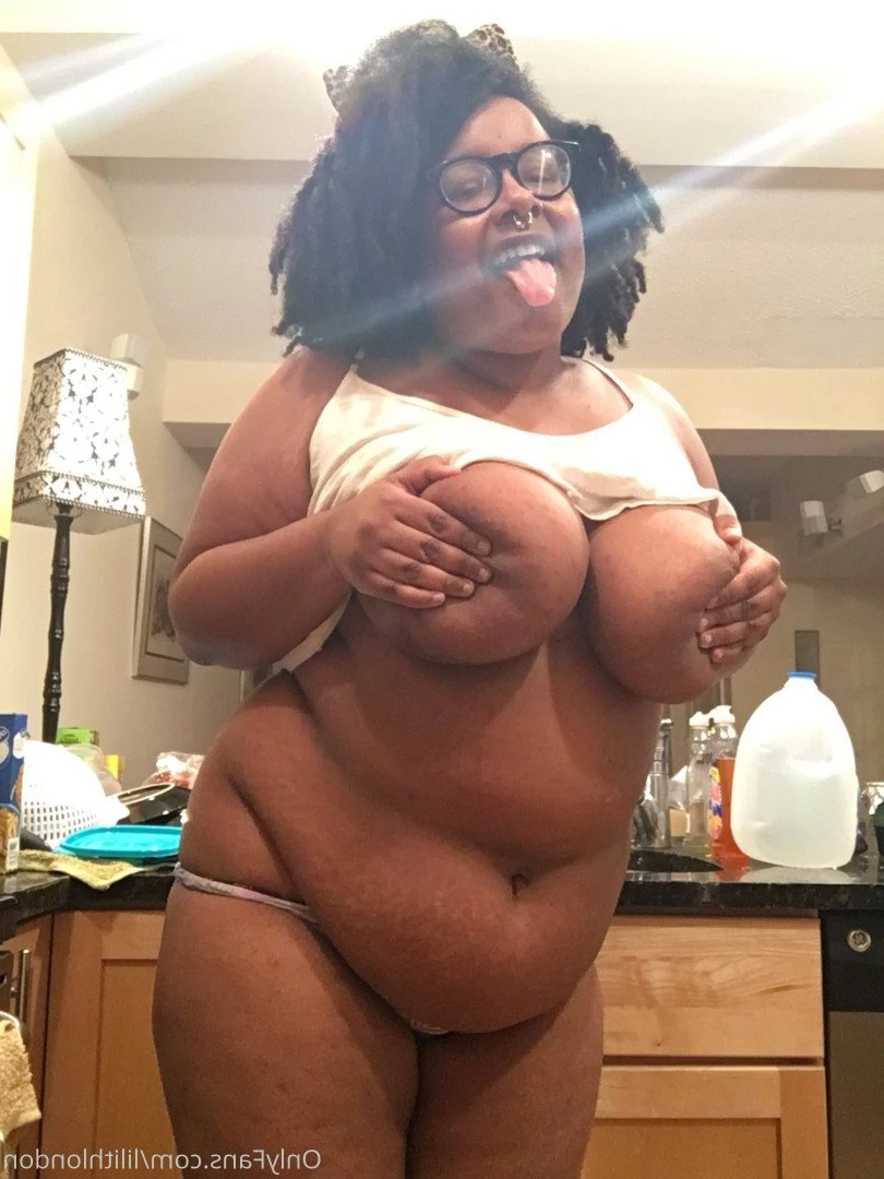 Lilith🖤 [ lilithisfat ] Onlyfans leaked photo 3160224 on Hotleaks.tv