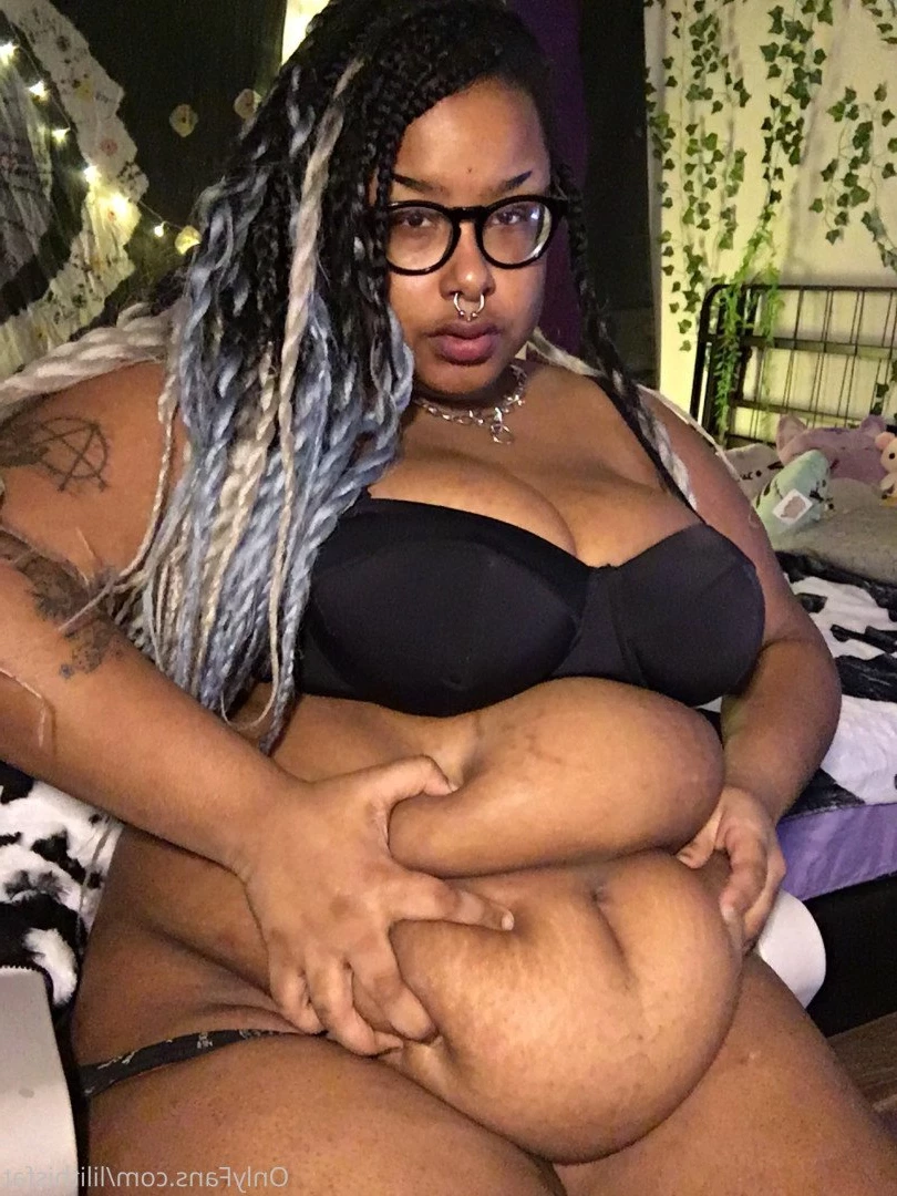 Lilith🖤 [ lilithisfat ] Onlyfans leaked photo 3163558 on Hotleaks.tv