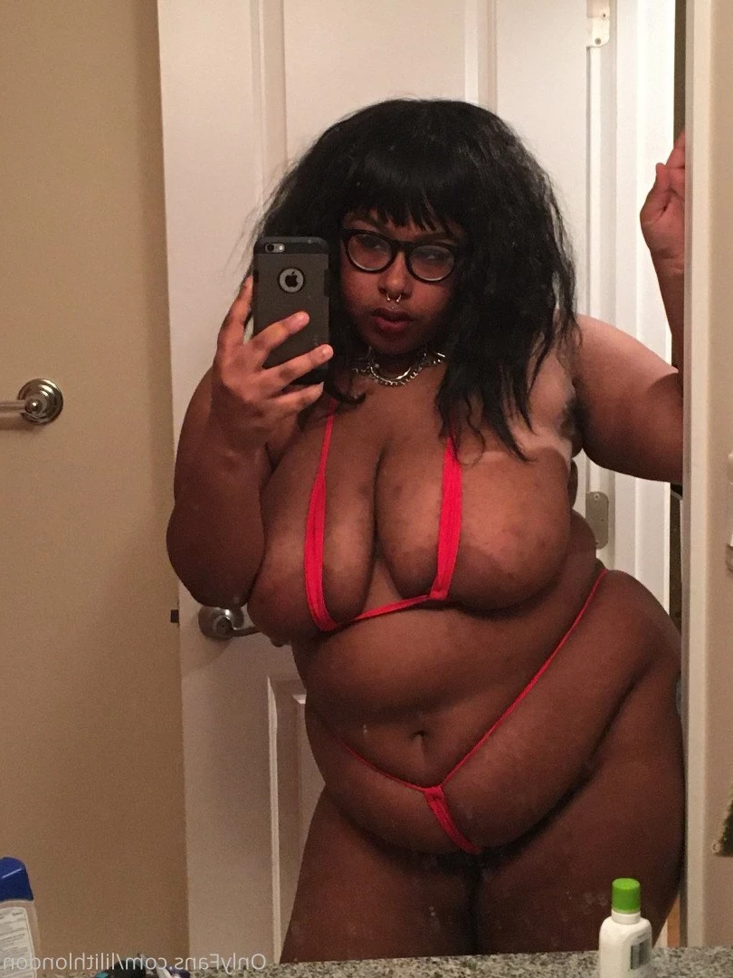 Lilith🖤 [ lilithisfat ] Onlyfans leaked photo 3164601 on Hotleaks.tv