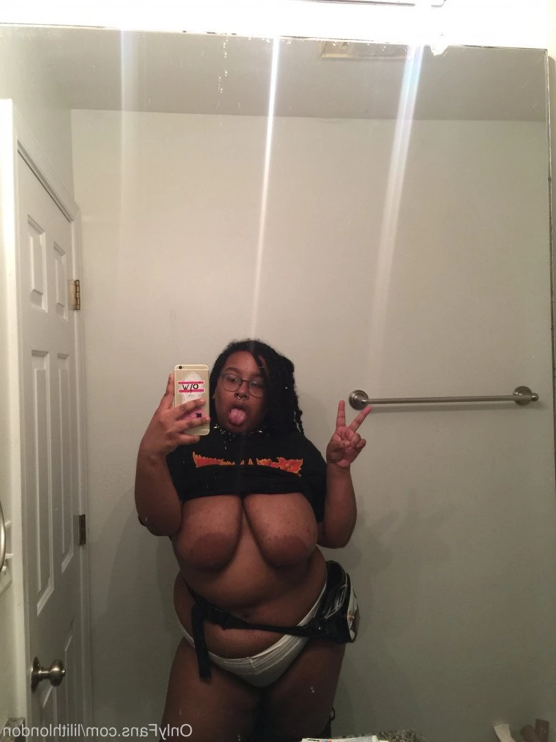 Lilith🖤 [ lilithisfat ] Onlyfans leaked photo 3167307 on Hotleaks.tv