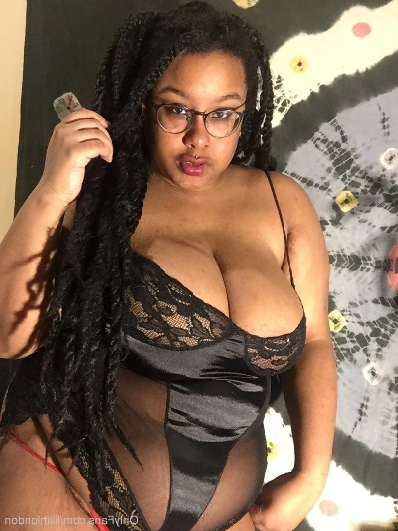 Lilith🖤 [ lilithisfat ] Onlyfans leaked photo 3168846 on Hotleaks.tv