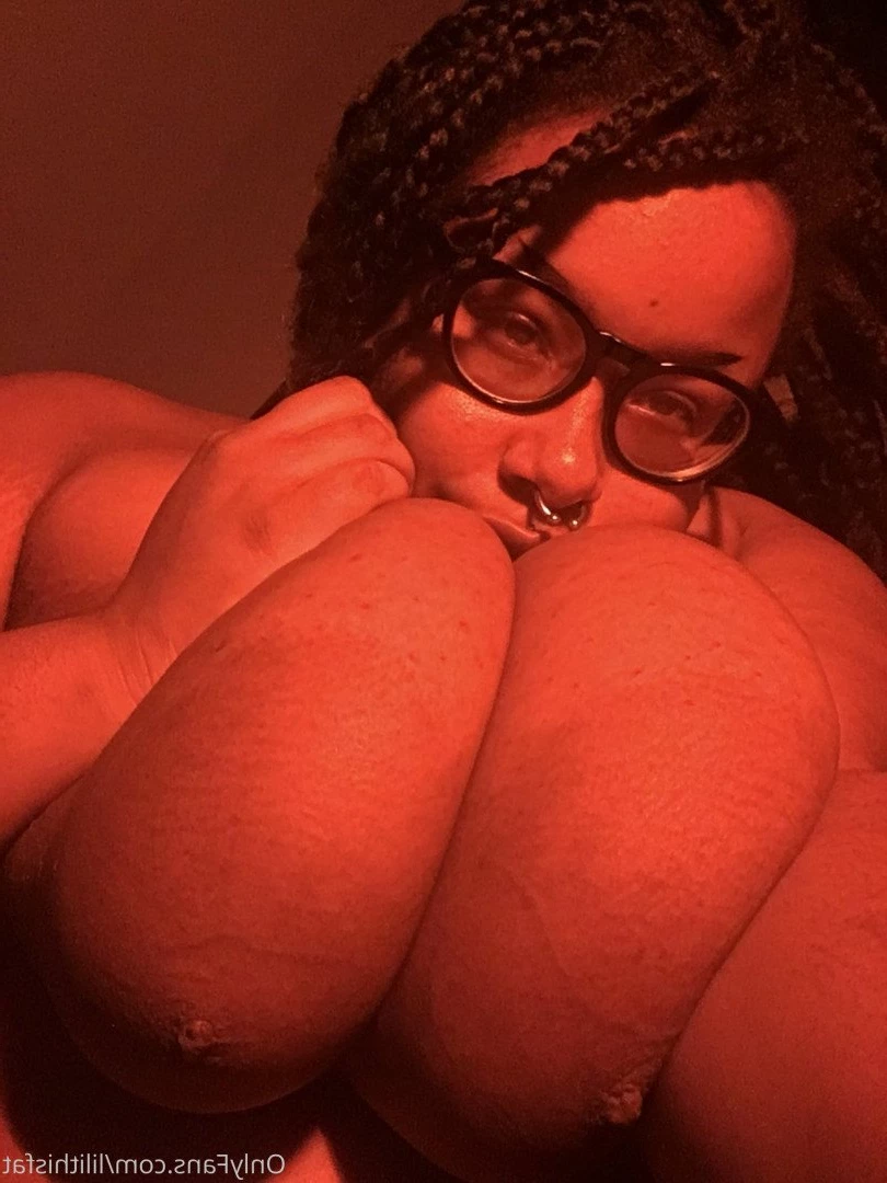 Lilith🖤 [ lilithisfat ] Onlyfans leaked photo 3169570 on Hotleaks.tv