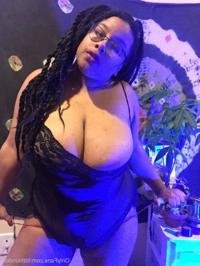 Lilith🖤 [ lilithisfat ] Onlyfans leaked photo 3179764 on Hotleaks.tv