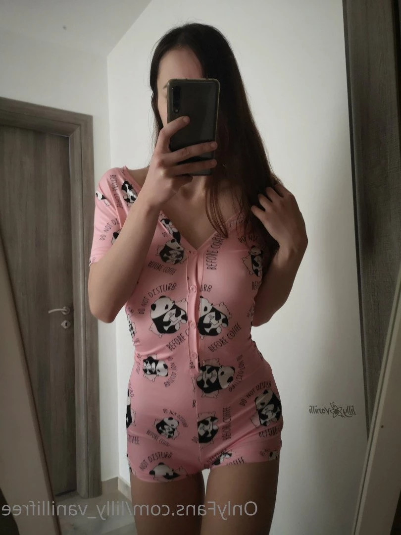 Lilly Vanilli [ lilly_vanillifree ] Onlyfans leaked photo 3071864 on Hotleaks.tv