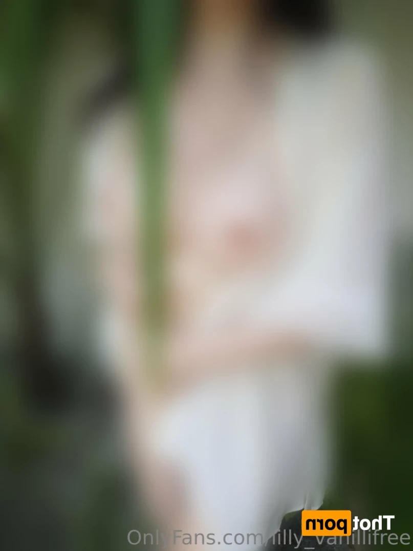 Lilly Vanilli [ lilly_vanillifree ] Onlyfans leaked photo 12992025 on Hotleaks.tv