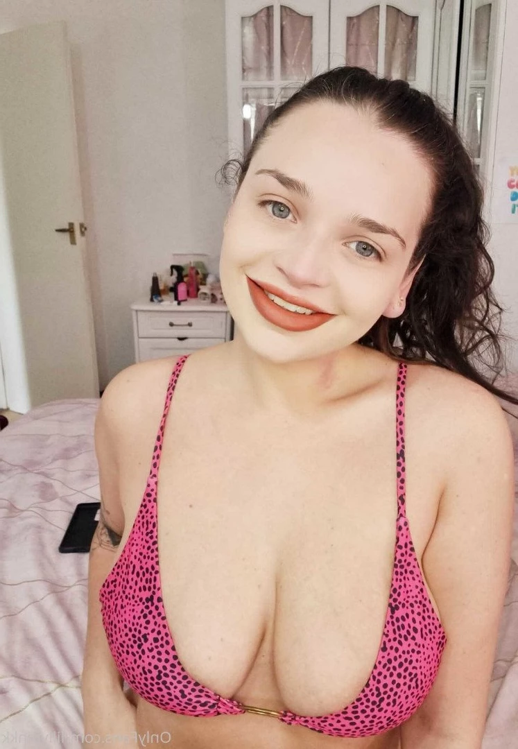 𝗟𝗶𝗹𝗹𝘆 𝗣 🧡💕 [ lillypinkk ] Onlyfans leaked photo 3059211 on Hotleaks.tv