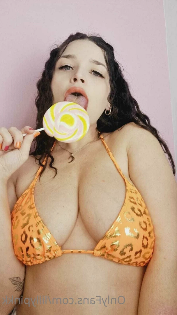 𝗟𝗶𝗹𝗹𝘆 𝗣 🧡💕 [ lillypinkk ] Onlyfans leaked photo 9760187 on Hotleaks.tv