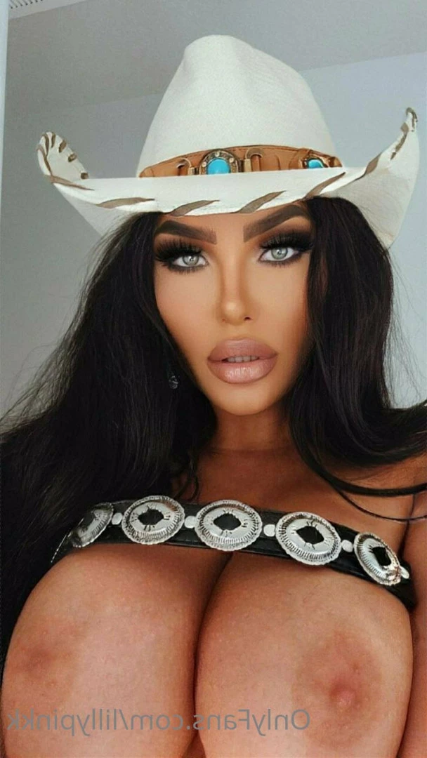 𝗟𝗶𝗹𝗹𝘆 𝗣 🧡💕 [ lillypinkk ] Onlyfans leaked photo 9767935 on Hotleaks.tv