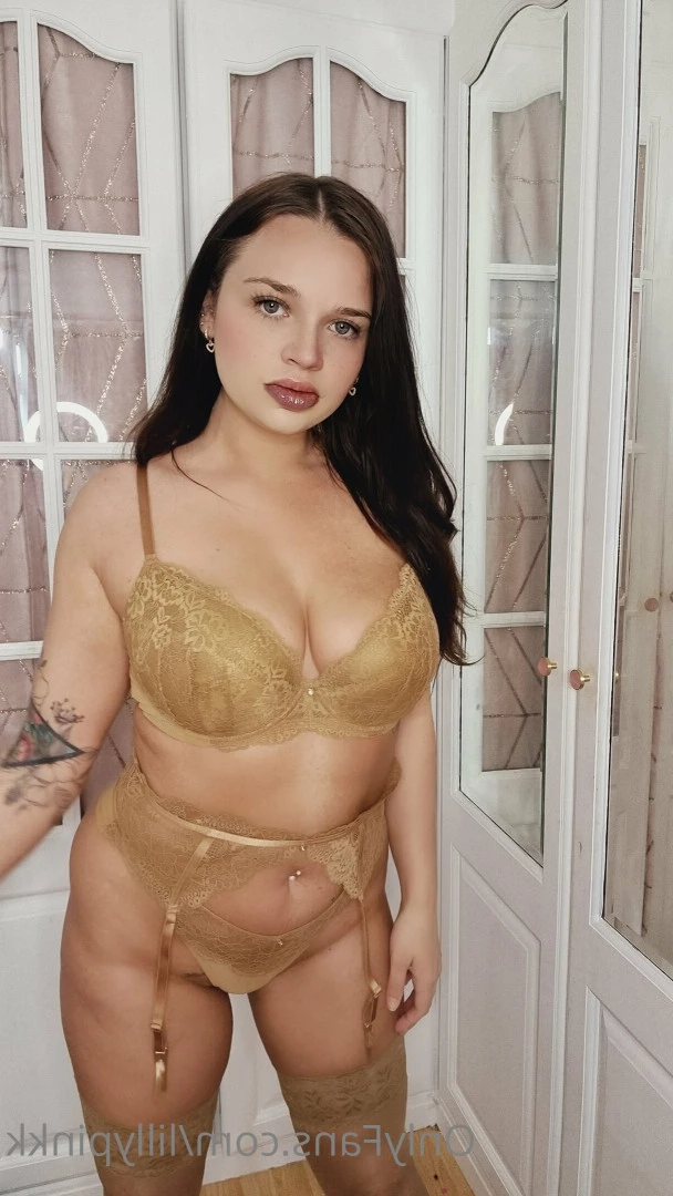 𝗟𝗶𝗹𝗹𝘆 𝗣 🧡💕 [ lillypinkk ] Onlyfans leaked photo 9778909 on Hotleaks.tv