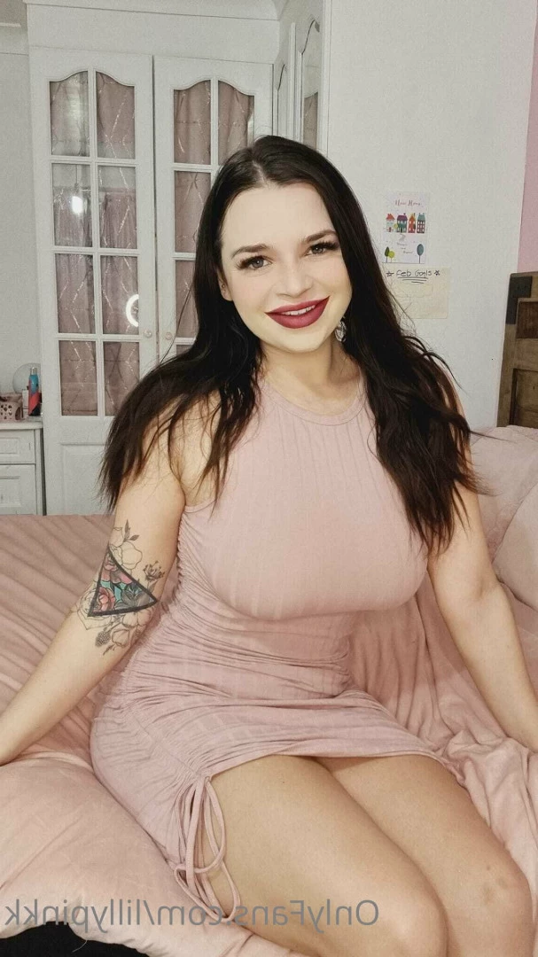 𝗟𝗶𝗹𝗹𝘆 𝗣 🧡💕 [ lillypinkk ] Onlyfans leaked photo 9787138 on Hotleaks.tv