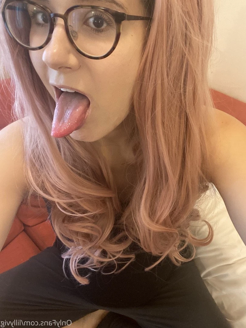 Lilly 💦 KINKY Midwest Mama💦 [ lillyvig ] Onlyfans leaked photo 3087804 on Hotleaks.tv