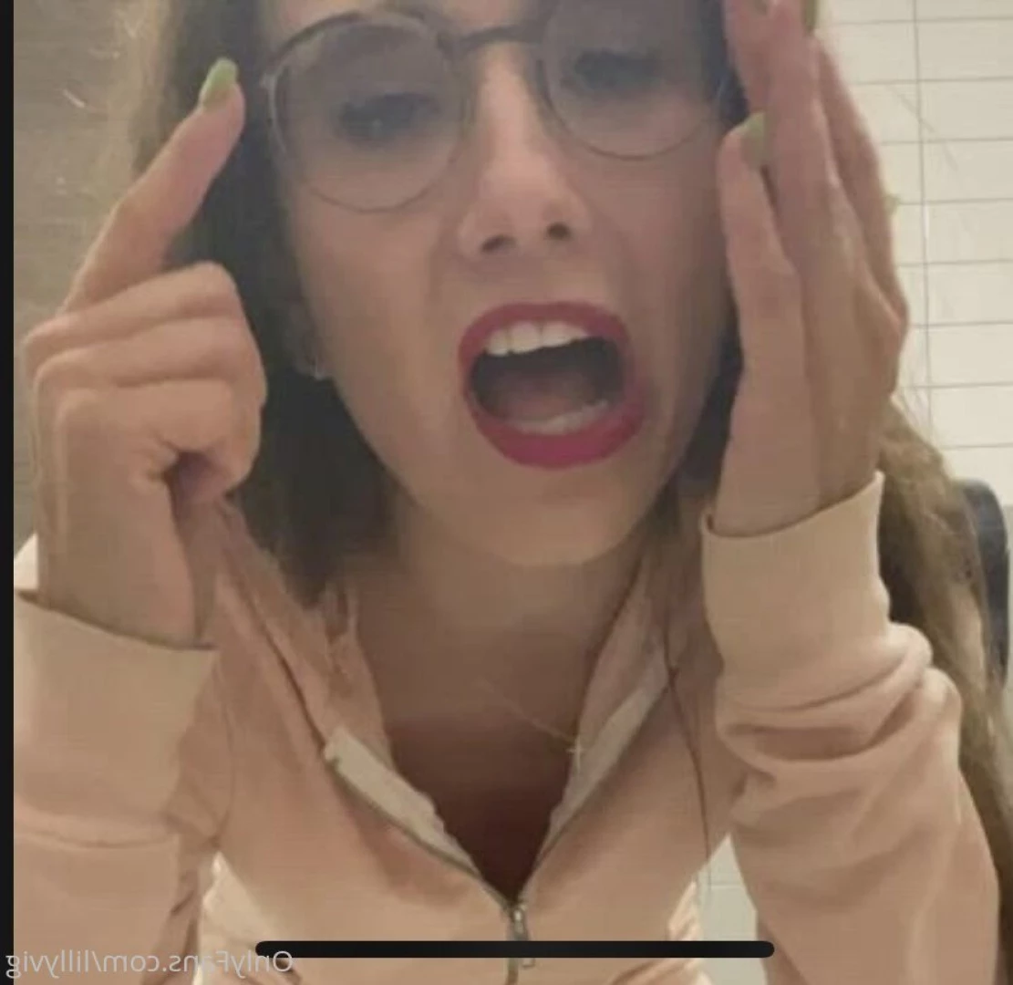 Lilly 💦 KINKY Midwest Mama💦 [ lillyvig ] Onlyfans leaked photo 5876402 on Hotleaks.tv