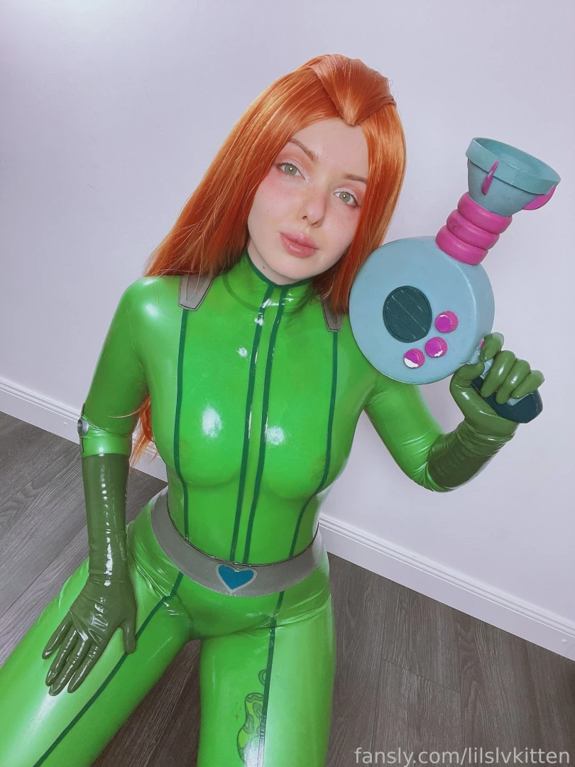 lilSlaveKitten [ lilslvkitten ] Onlyfans leaked photo 18436812 on Hotleaks.tv