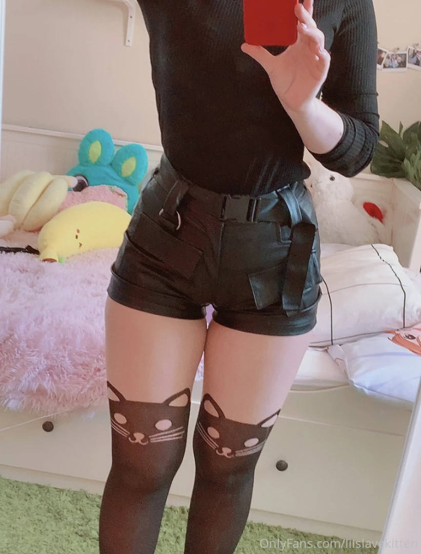 lilSlaveKitten [ lilslvkitten ] Onlyfans leaked photo 18544156 on Hotleaks.tv