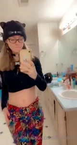 lilydarro Onlyfans leaked video 4908125 on Hotleaks.tv
