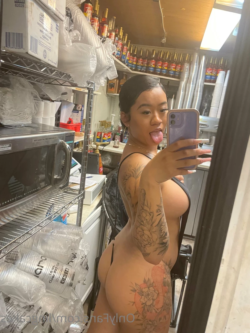 LingCakes 🍰 [ lingcakes ] Onlyfans leaked photo 9424667 on Hotleaks.tv