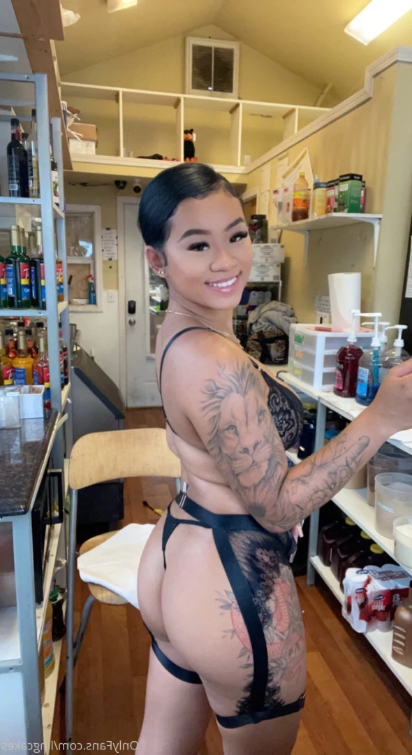 LingCakes 🍰 [ lingcakes ] Onlyfans leaked photo 9426167 on Hotleaks.tv